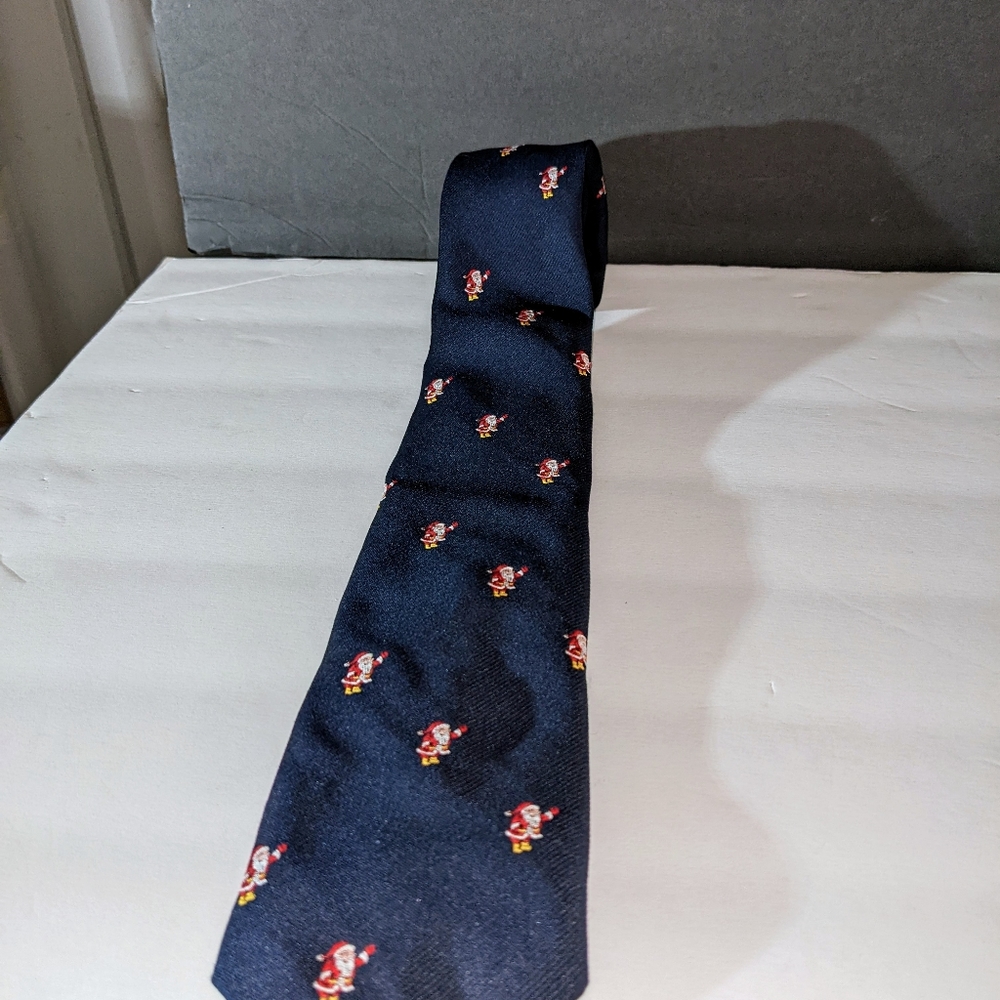 Christmas tie